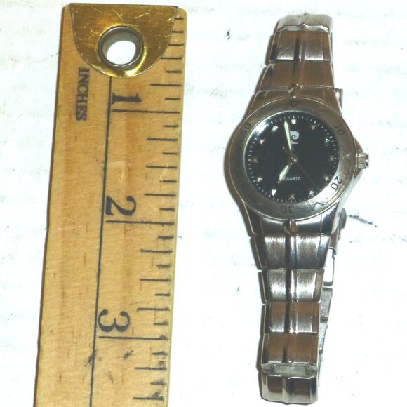 Pierre Cardin VPC4347WB Women's Analog Quartz Silver Tone Wristwatch UNTESTED - Picture 2 of 14